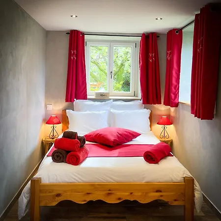 Les Roches Fleuries Bed & Breakfast