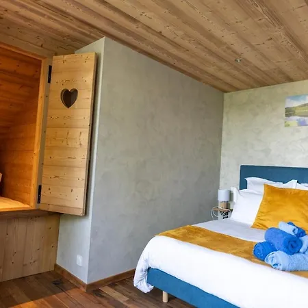 Bed & Breakfast Les Roches Fleuries 3*