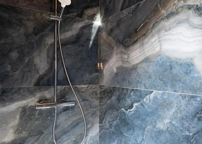 Bed & Breakfast Les Roches Fleuries