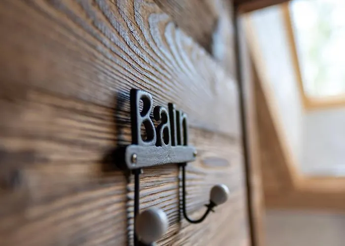 Les Roches Fleuries Bed & Breakfast